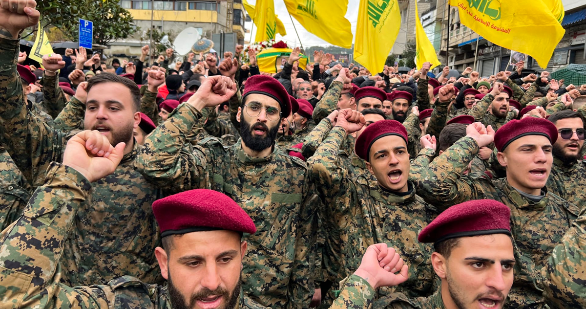 بين ضغوط واشنطن وتحفظ دمشق.. حزب الله في قلب الترتيبات الإقليمية الجديدة 